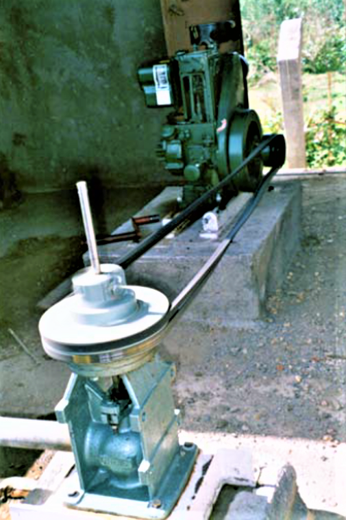 Progressive cavity pump driven by a diesel engine in Eritrea. Source: MONTANEGRO et al. (2010)